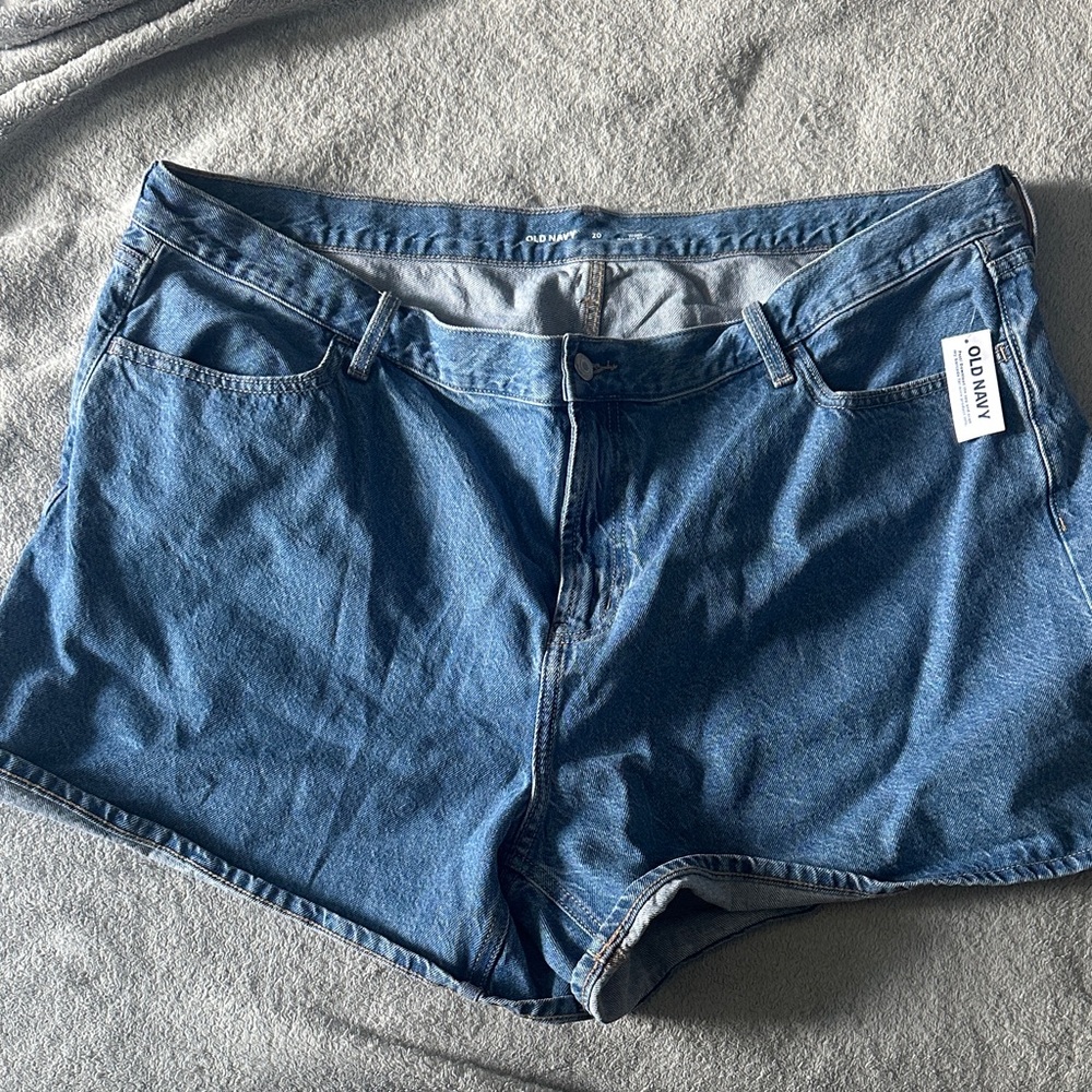 NWT Old Navy Women's Denim Shorts - Blue